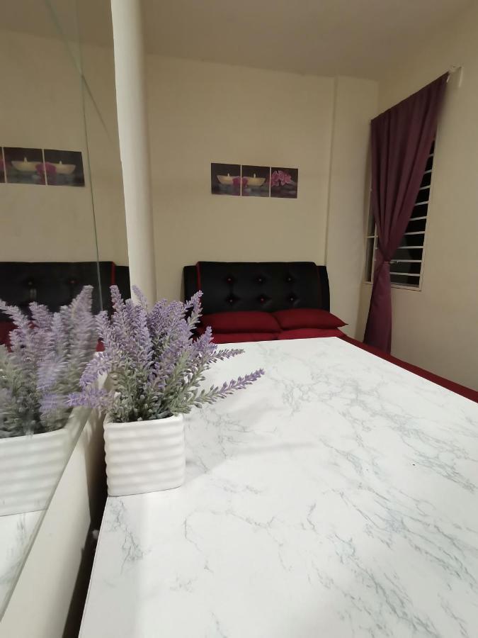 Ijanina Apartment Bandar Puncak Alam
